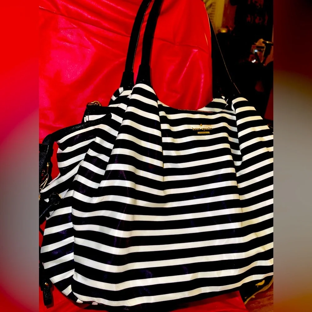 Kate Spade Black & White Large Diaper Bag. See pics. - Picture 1 of 14